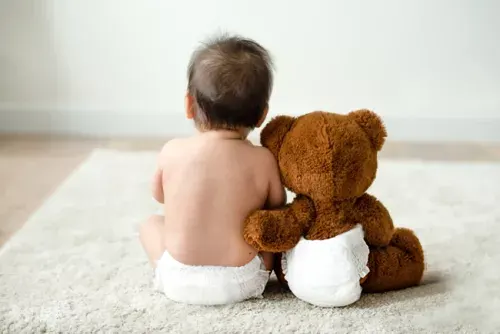 چگونه بچه را از پوشک بگیریم؟؛ 7 راهکار برای از پوشک گرفتن کودک