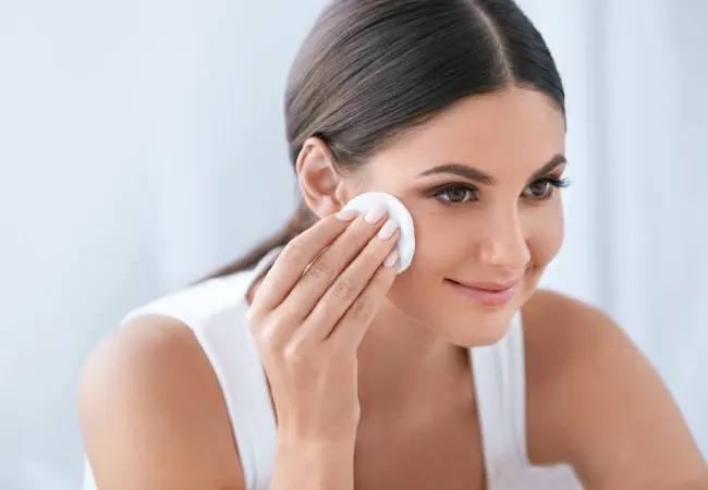 بهترین مارک تونر چیست؟ ( معرفی بهترین تونر خارجی + ایرانی مناسب پوست مختلف )